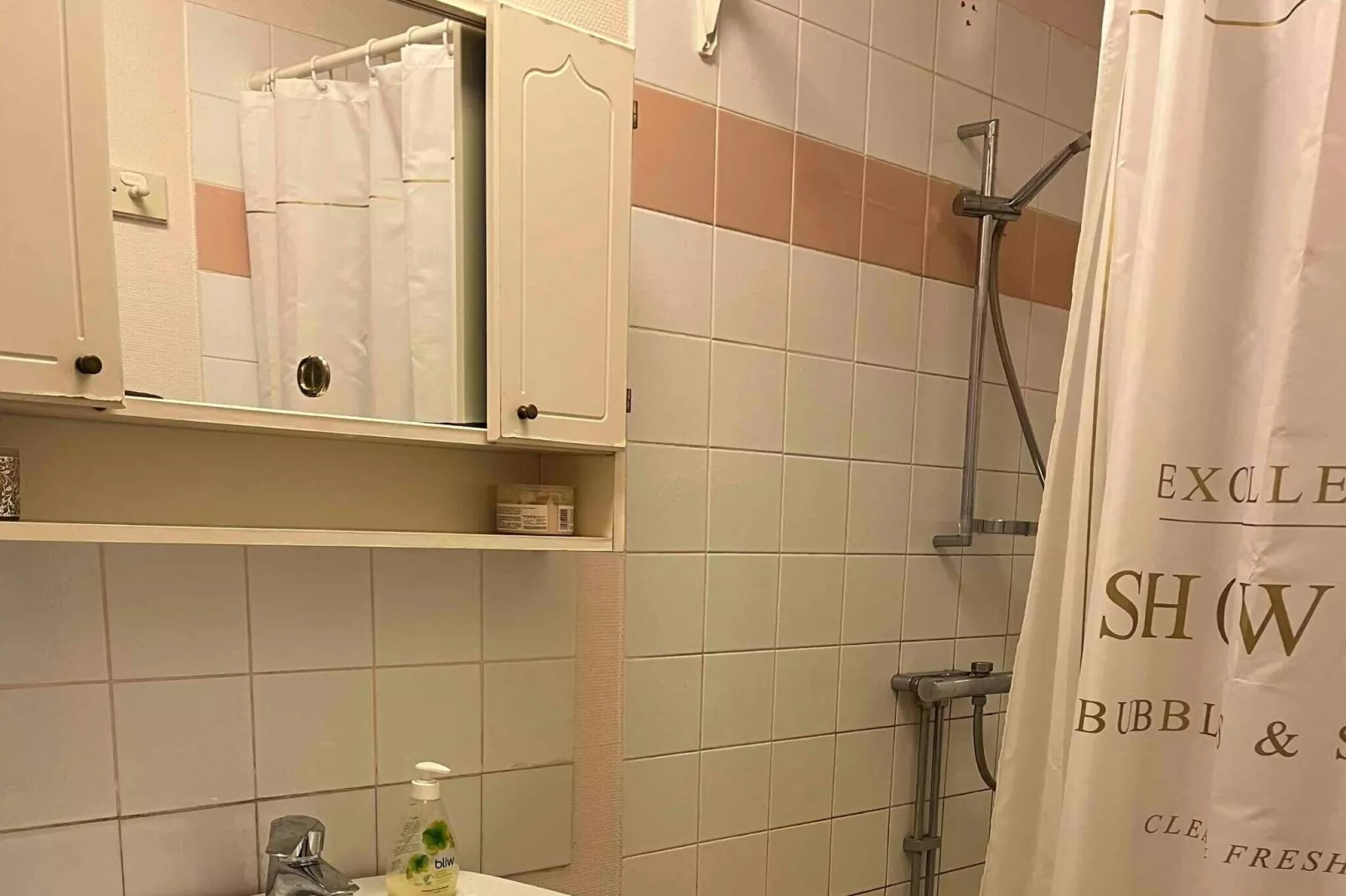 Historic Country Home in Alberga-Indoor