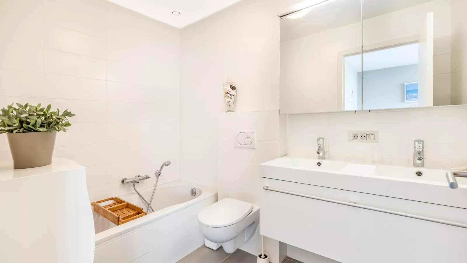 Tinou Gelijkvloers-Bathroom