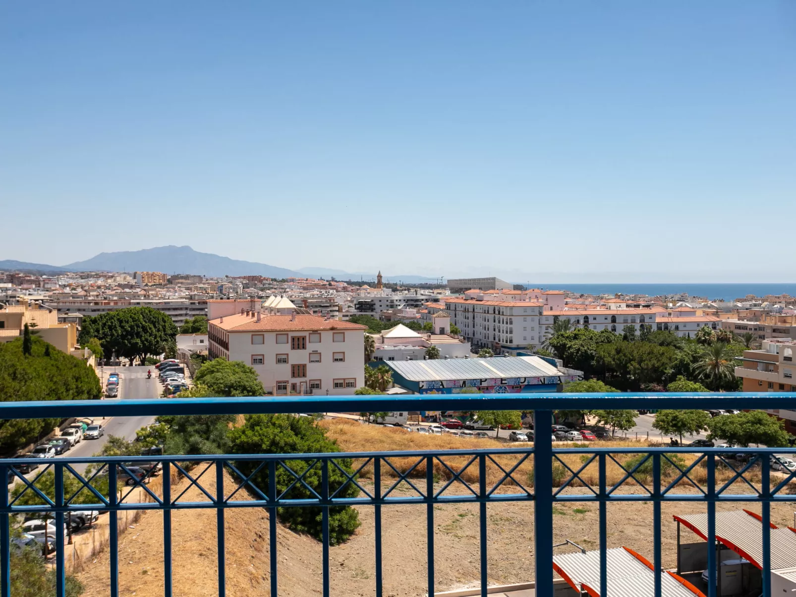 Urban Nest Estepona-Draußen