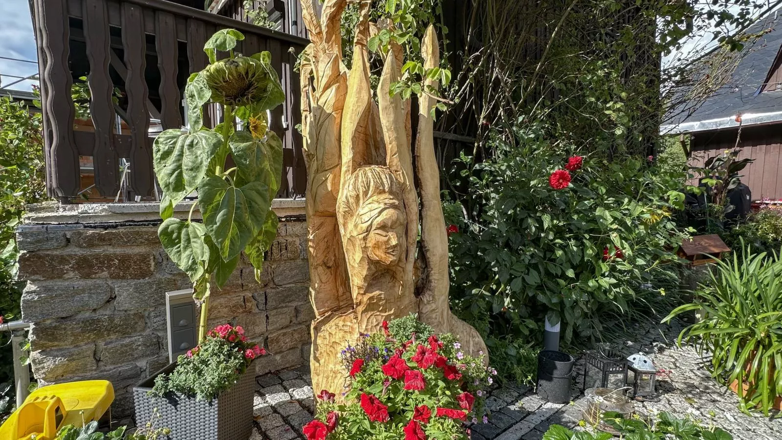 Neubert-Gardens in summer