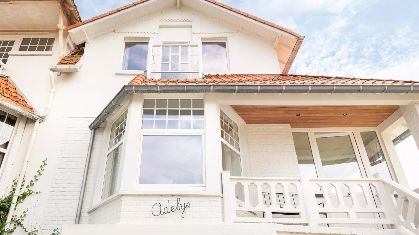 La Classe-Exterior in summer