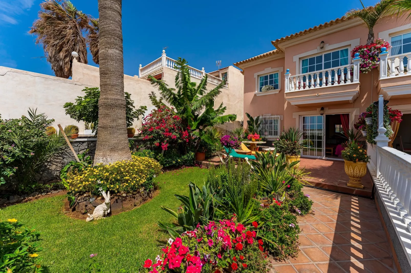 Delfin 14 Vista Jardin 2d-Garten Sommer