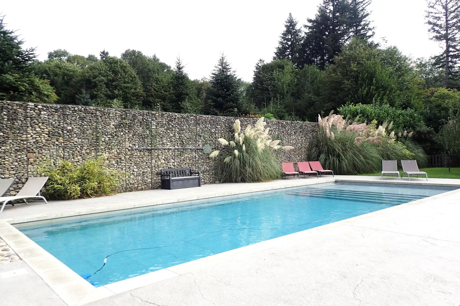 Gite du Pantouquet-Swimming pool