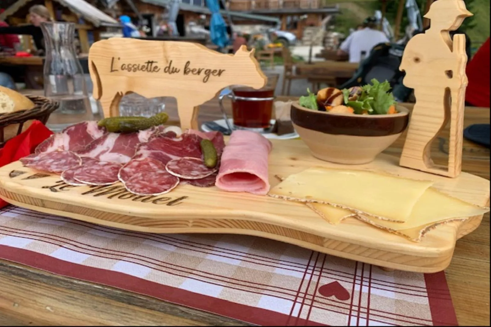 Les Sorbiers-Ambiance