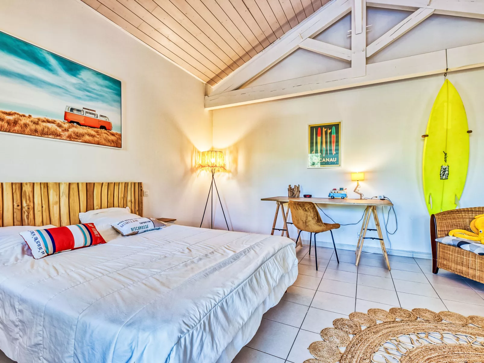 Atlantic Green-Inside