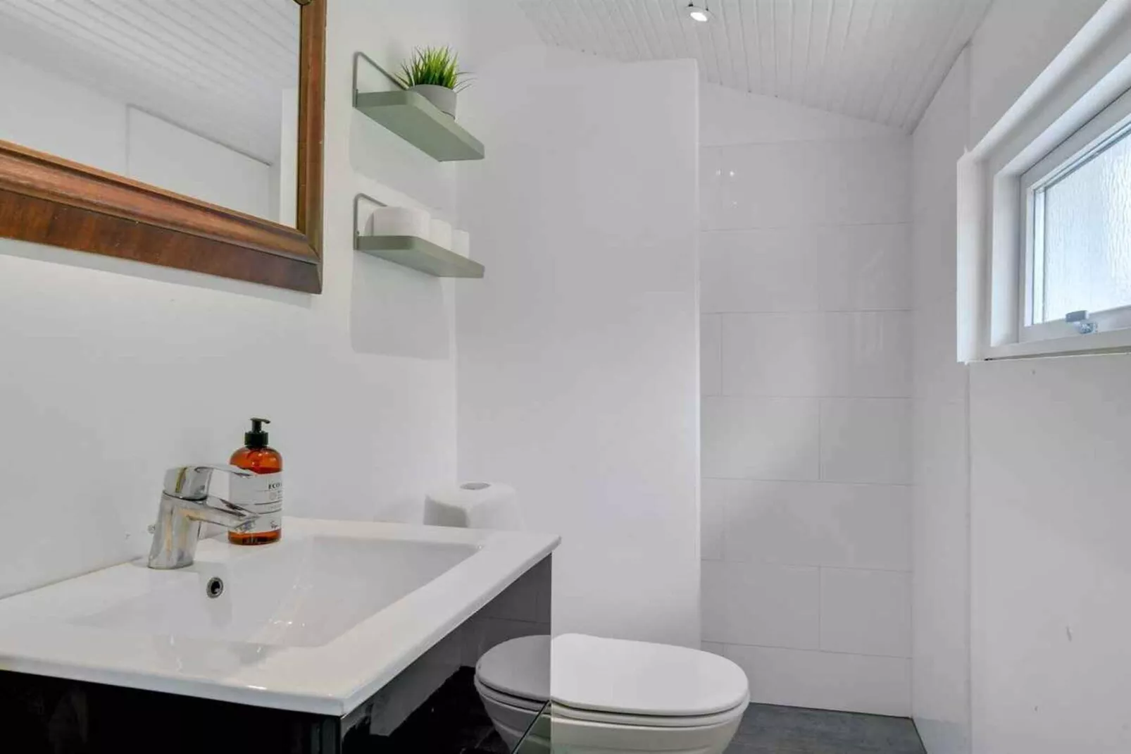 5 star holiday home in Dronningmølle-Indoor