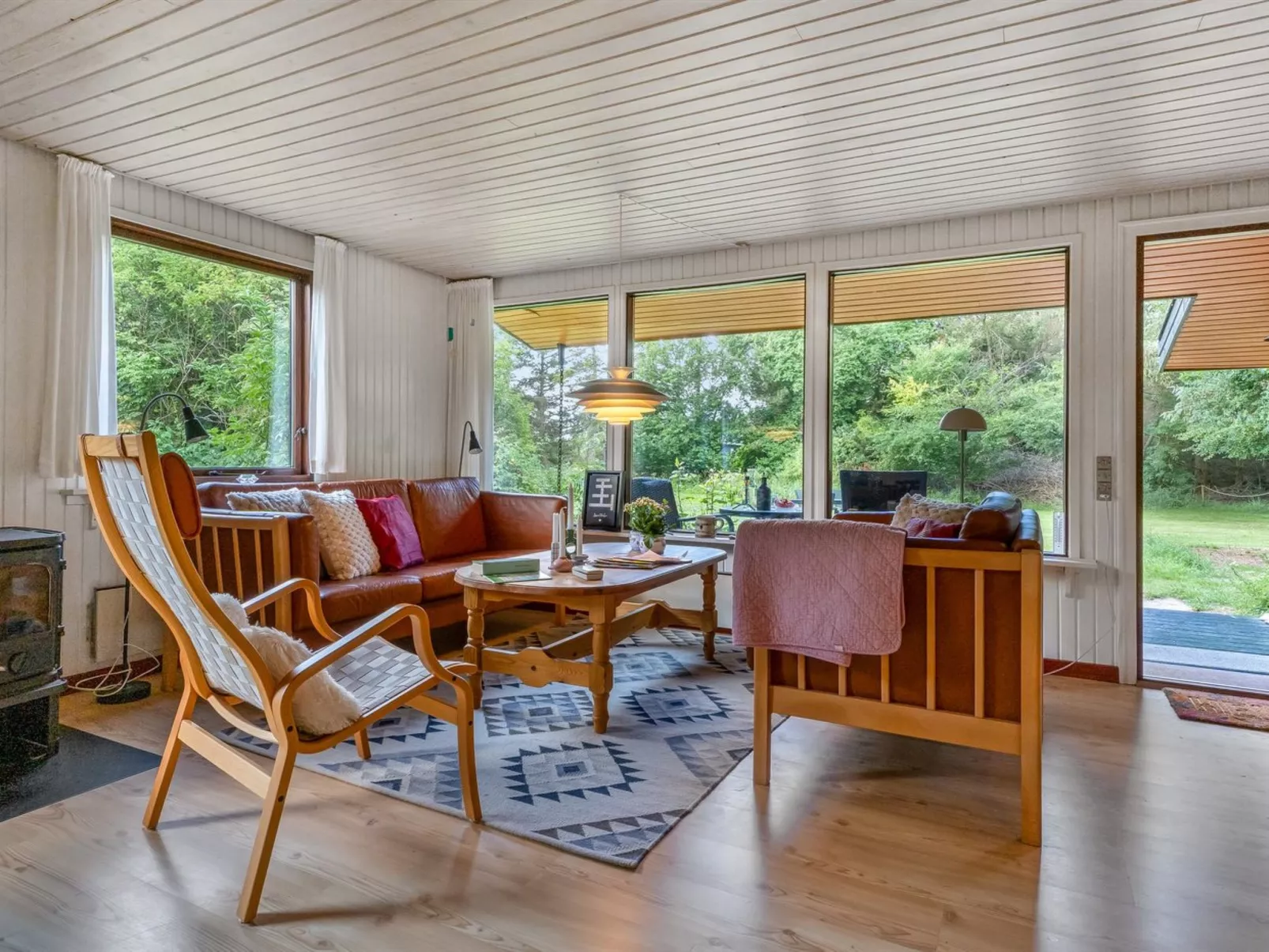 "Wenche" - 840m from the sea-Inside