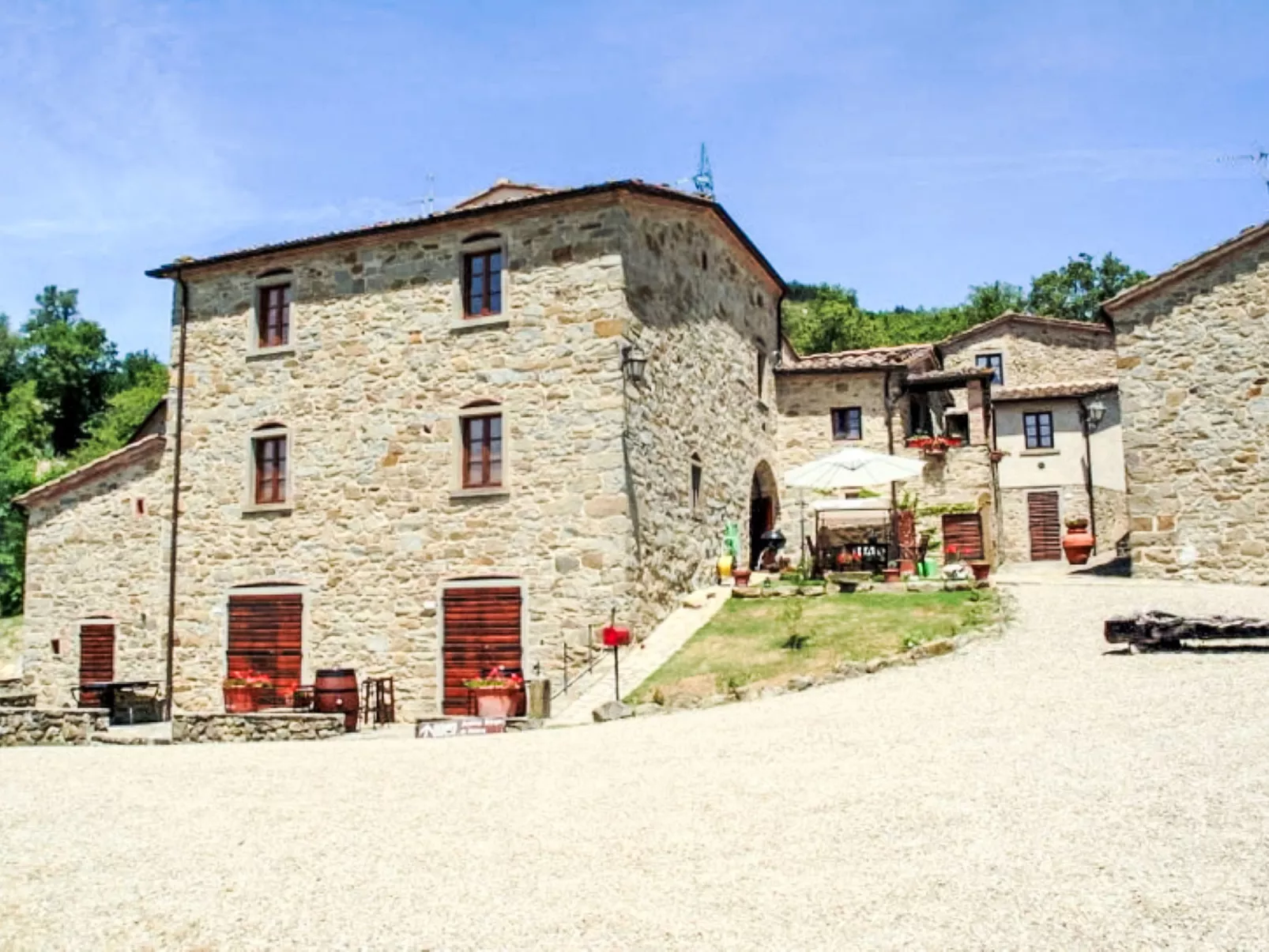 Il Frassino del Borgo di Ghiora-Outside