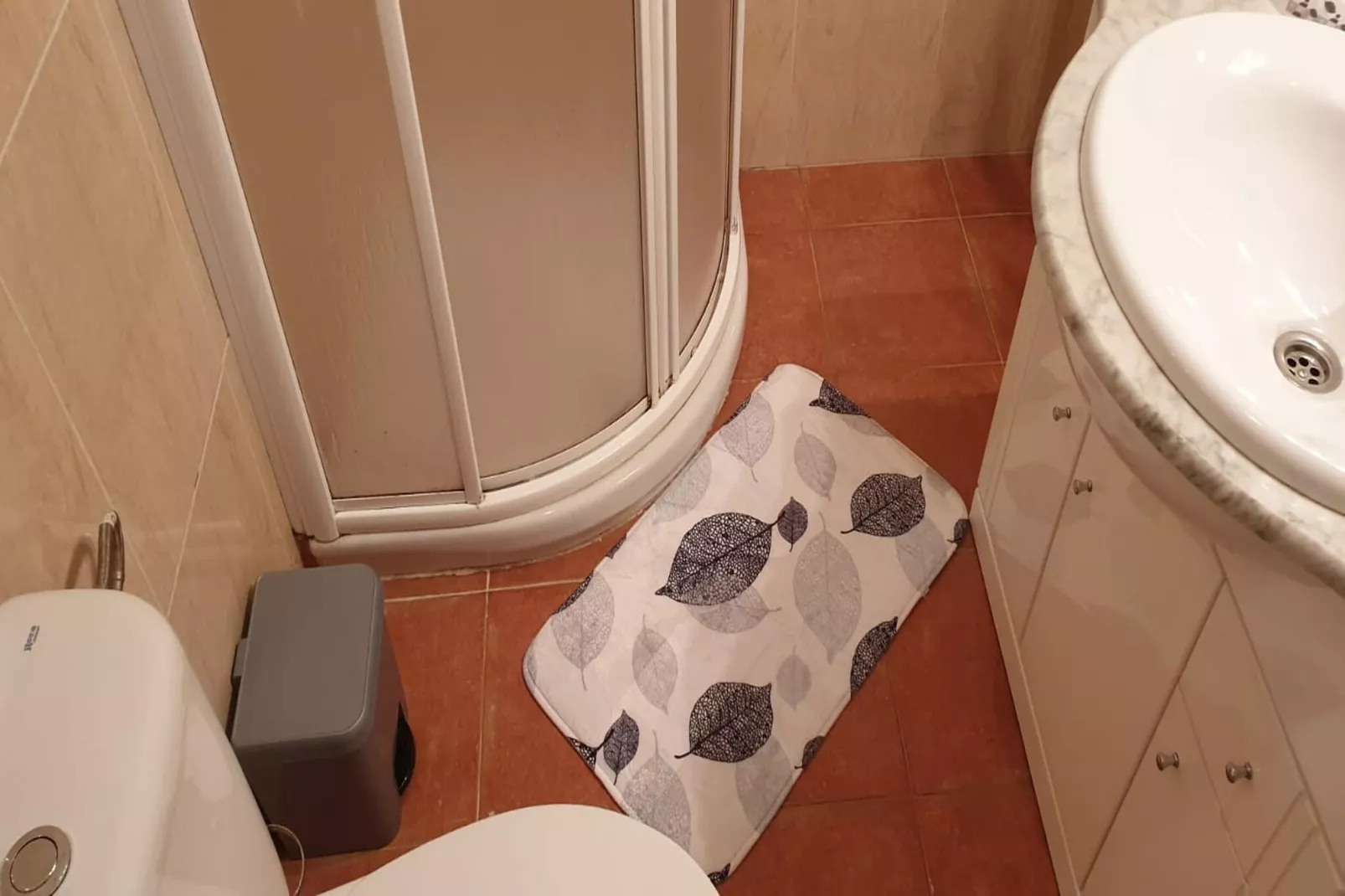 CT 370 AL - Faro's Veraplaya Naturista Apartment-Bathroom