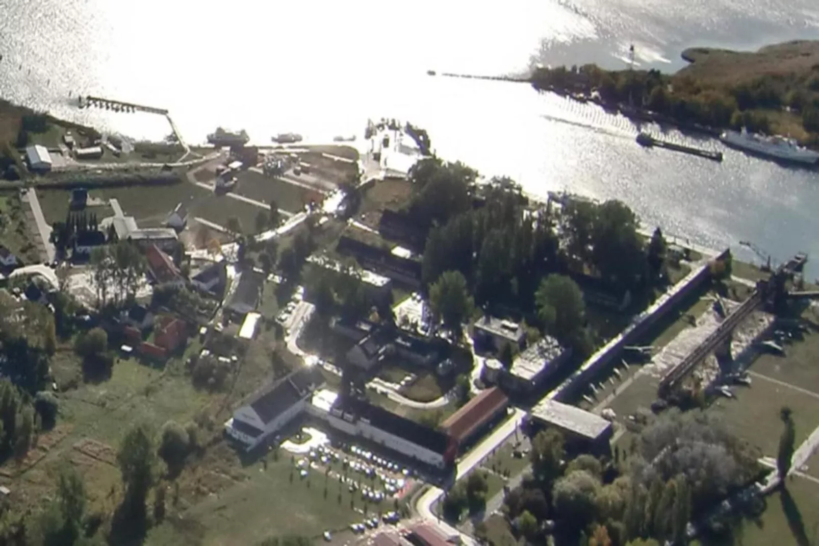 Hausboot in Peenemünde-Gebiete Sommer 20 km