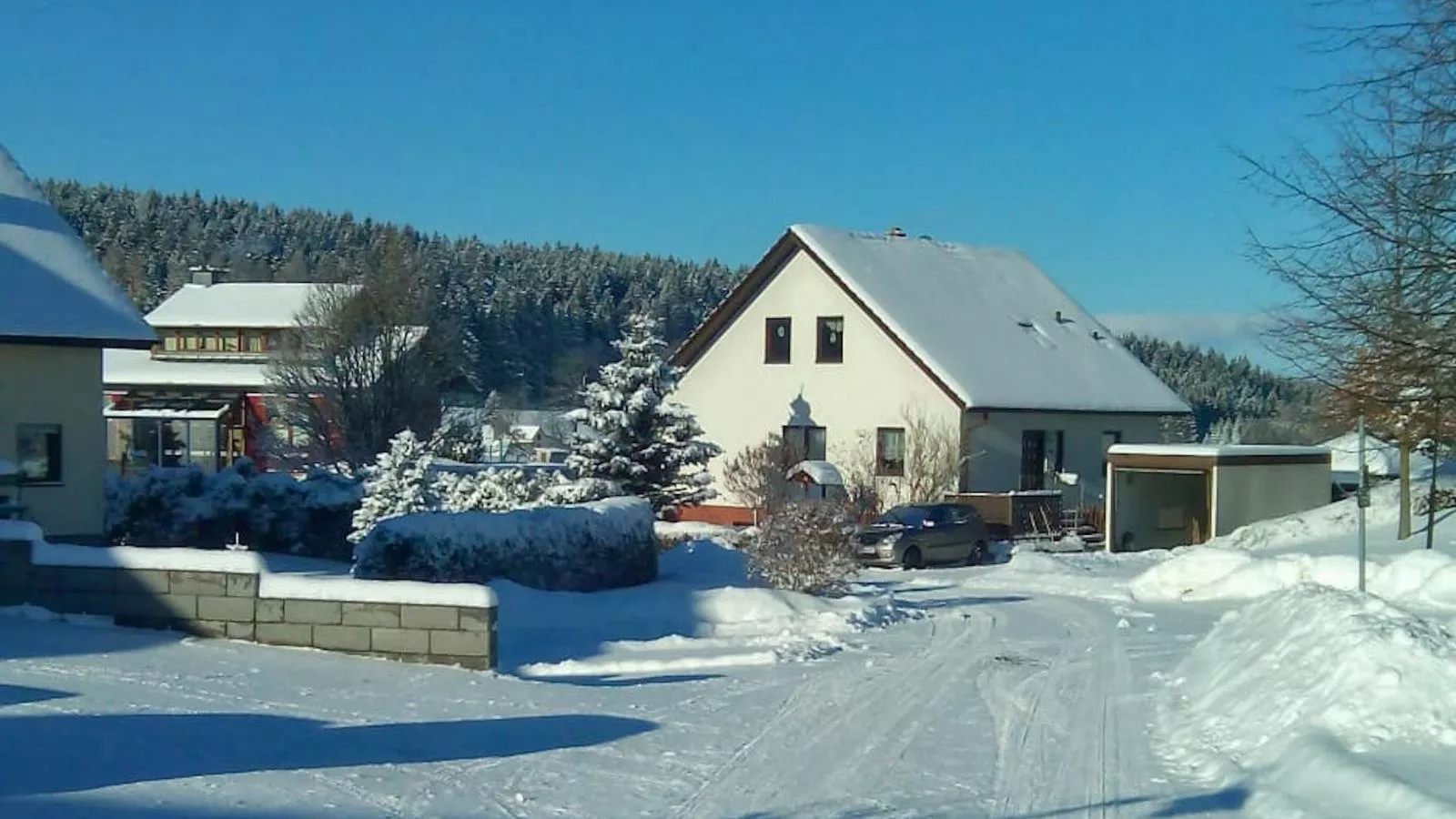 Am Sonnenblick-Exterior in winter