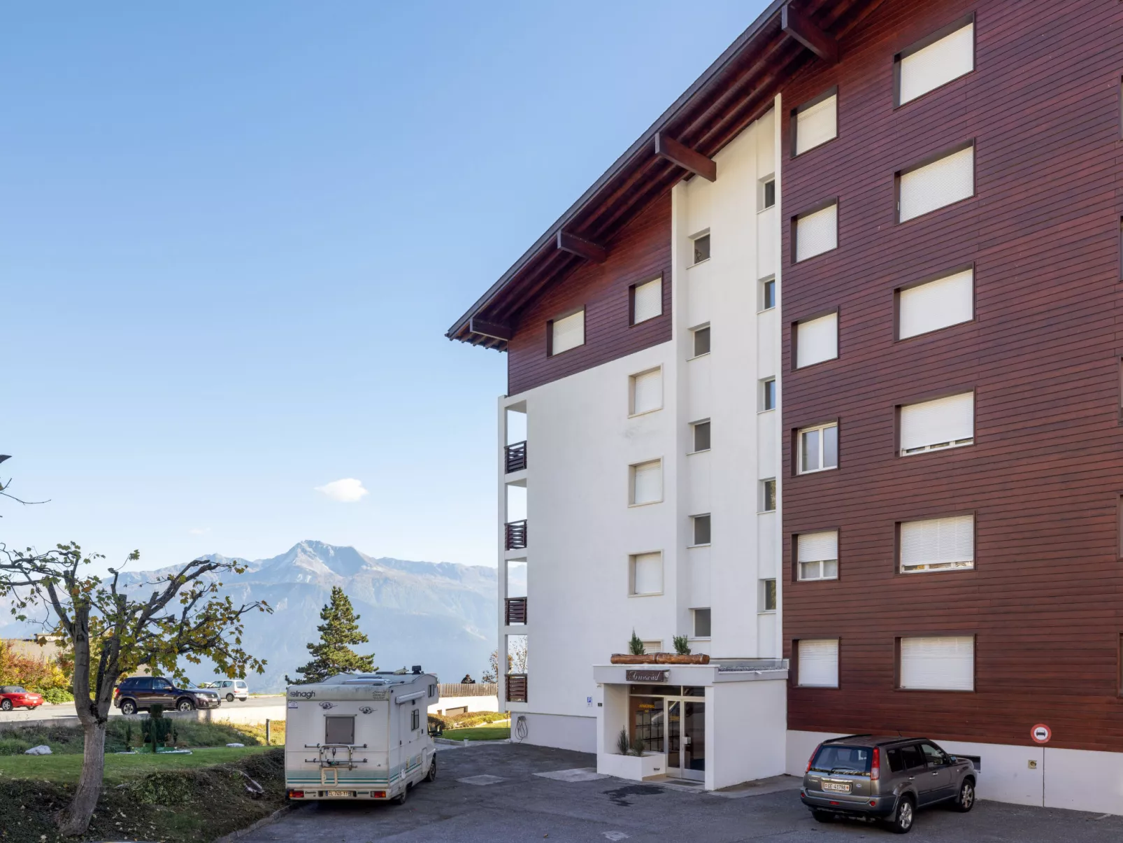 Armorial Ouest 51-Dehors