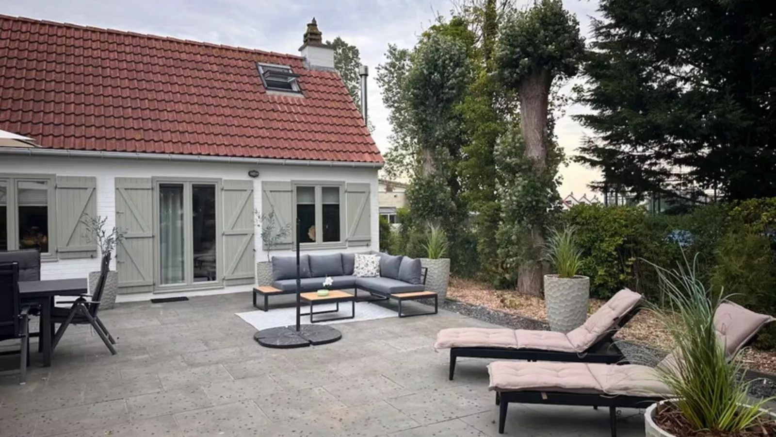 Villa Belle Haan-Garten Sommer