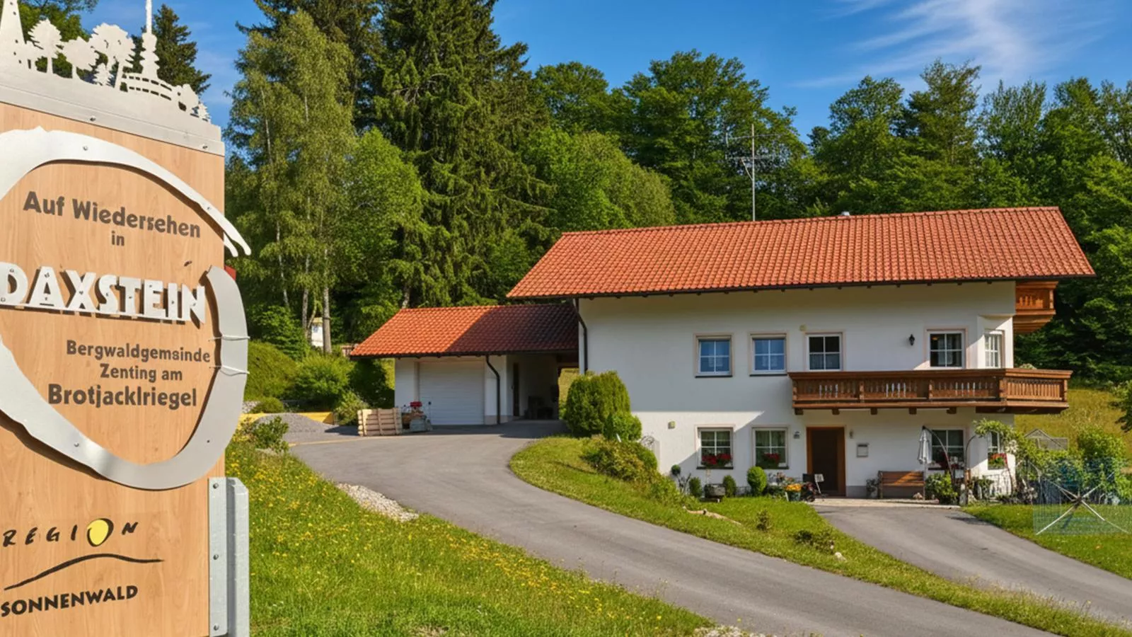 Sonnenwald-Außenbereich Sommer