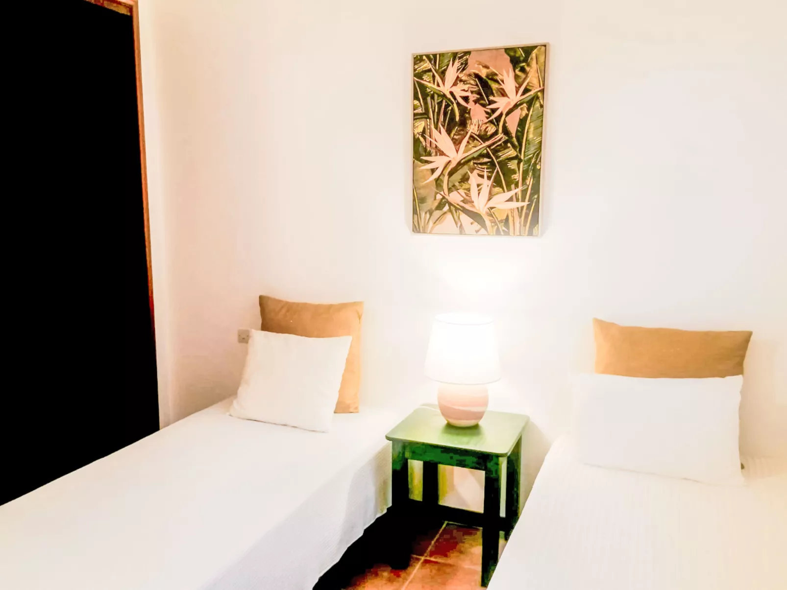 Joyce - Sunny Way-Dedans