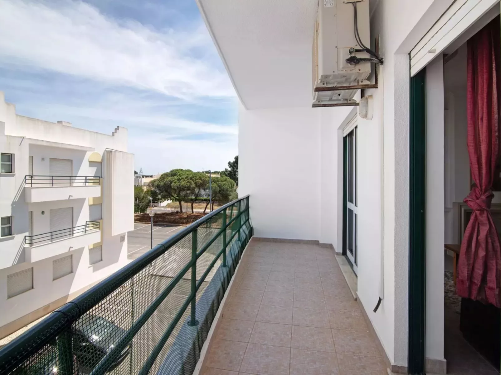 Kaya- Sunny Way-Drinnen