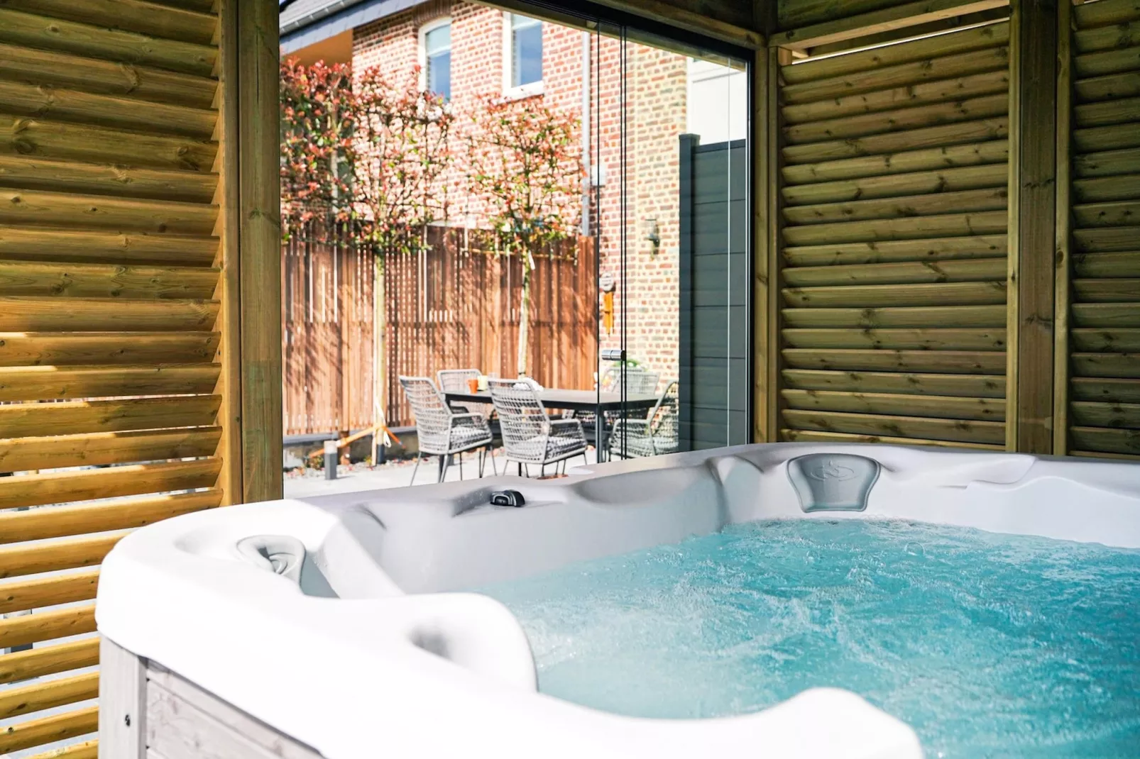 Le Paradis d'Henri-Ausstattung