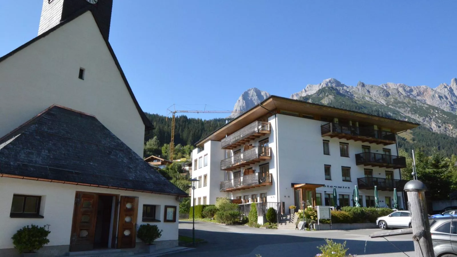 Kirchenstüberl-Außenbereich Sommer