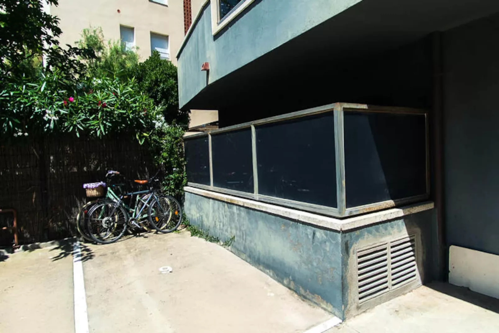 Appartements à Roses-Untagged