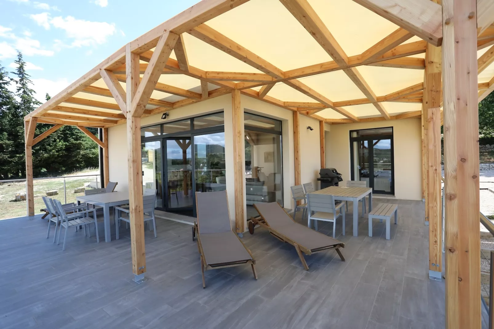 Villa moderne-Terrasse / balcon