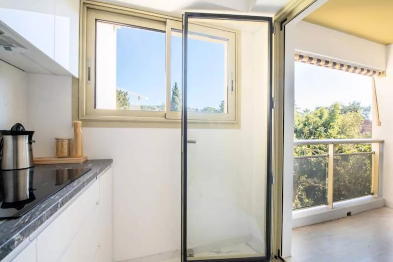 Résidence Spacieux 3p En R&eacute;sidence Avec Piscine-Untagged