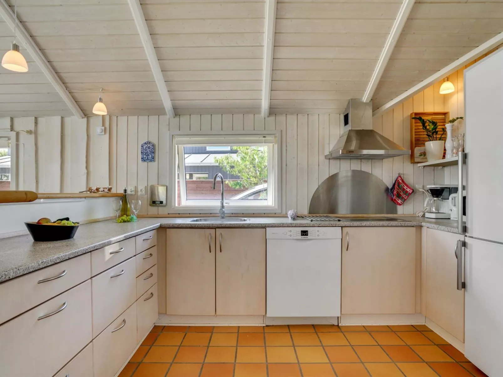 "Kaike" - 100m from the sea-Inside