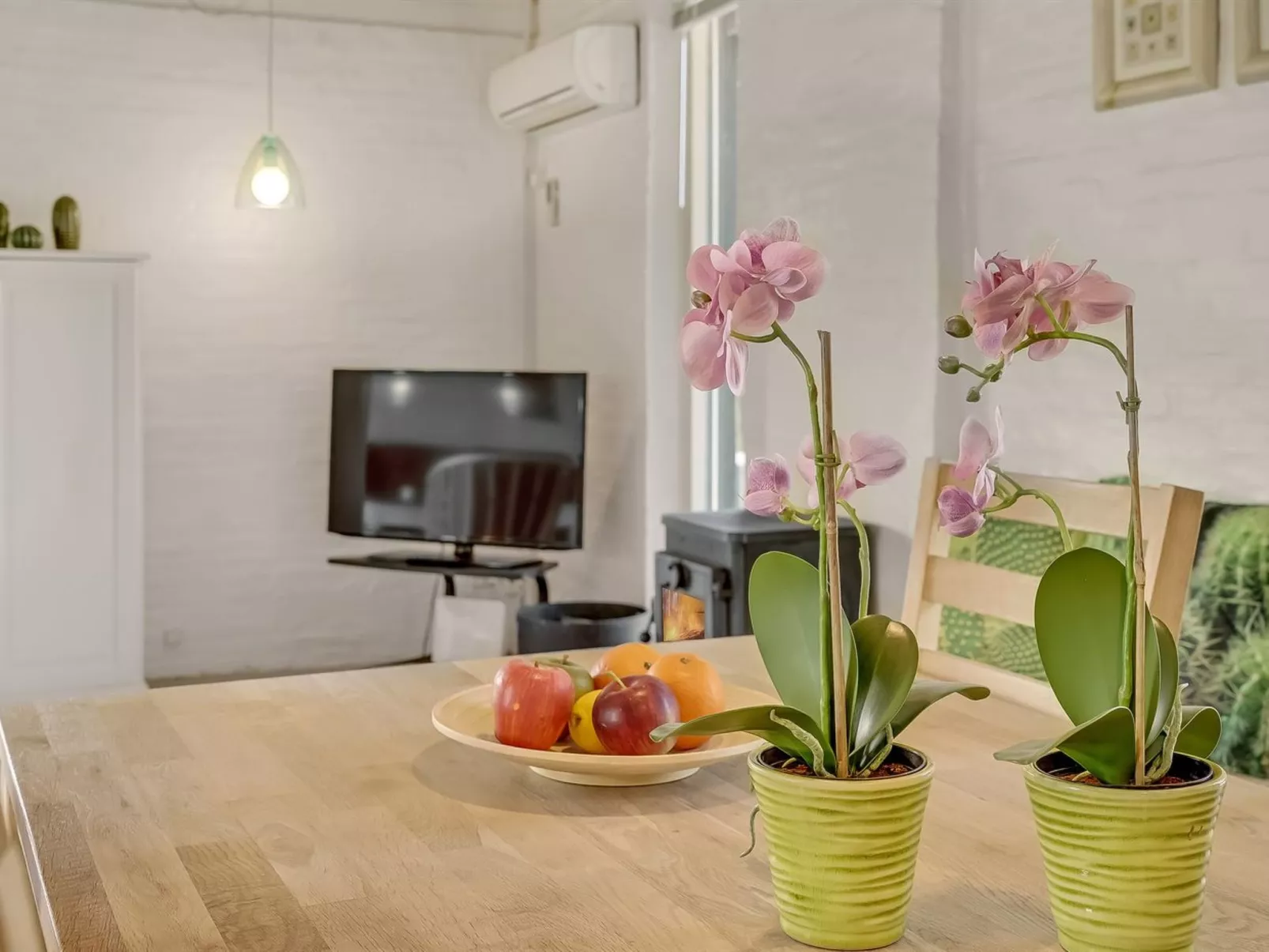 "Undine" - 300m from the sea-Inside