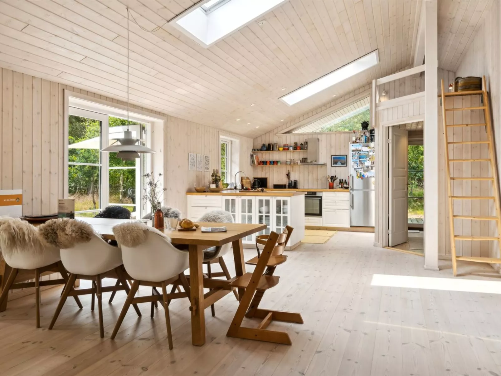 "Grethe" - 750m from the sea-Inside