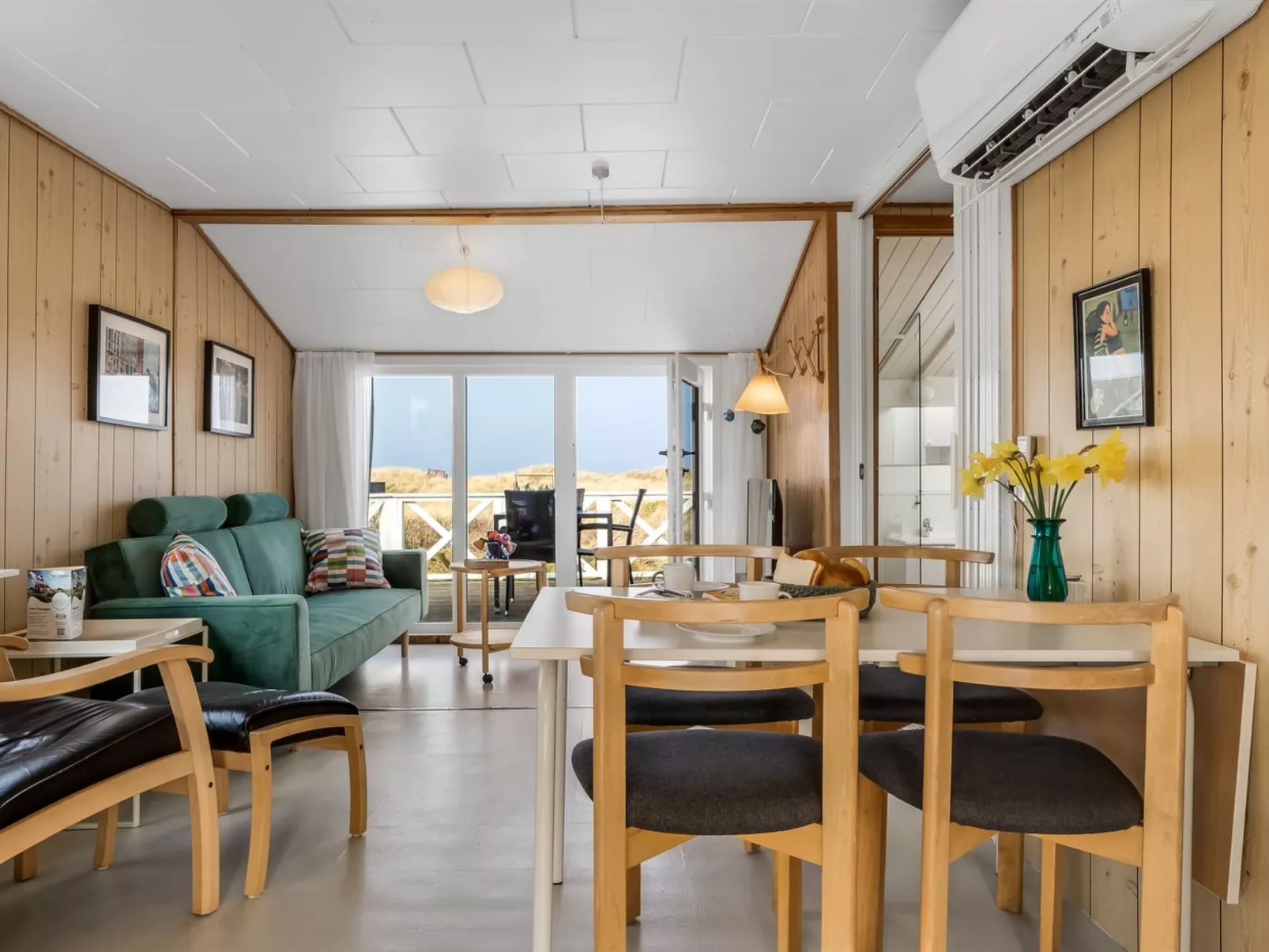 "Holger" - 50m from the sea-Inside