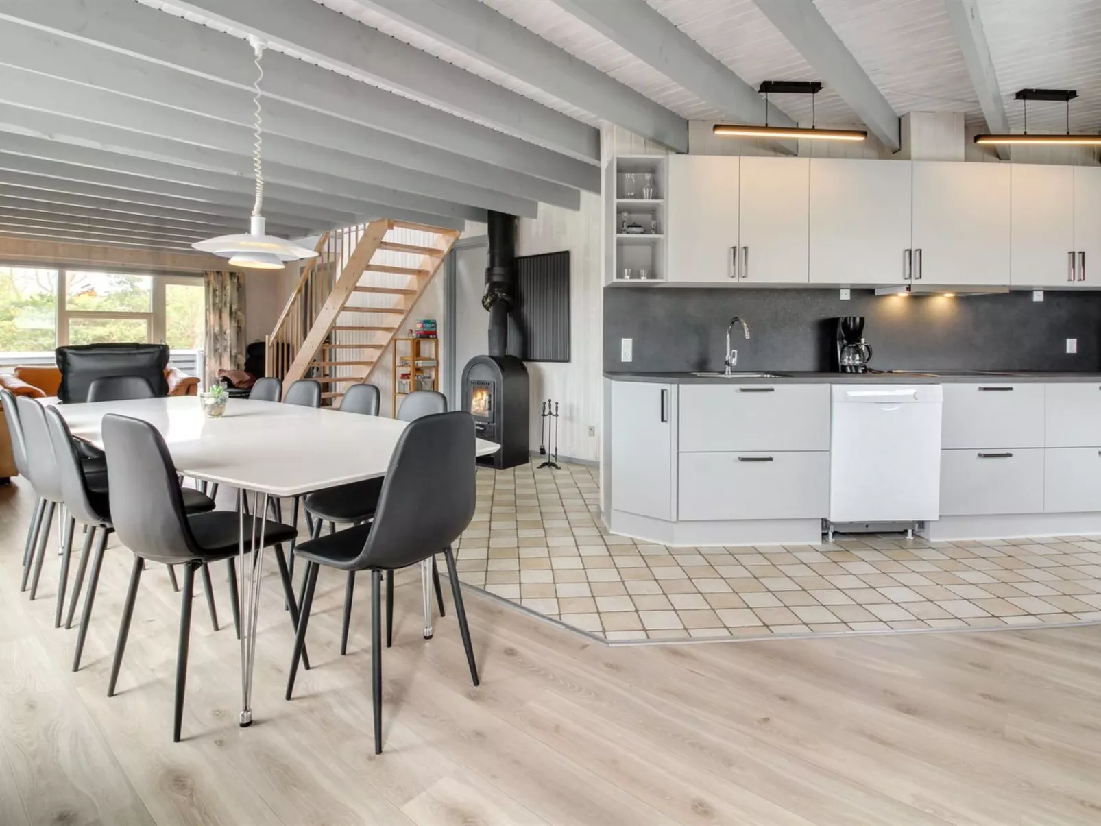 "Sunita" - 2.8km from the sea-Inside