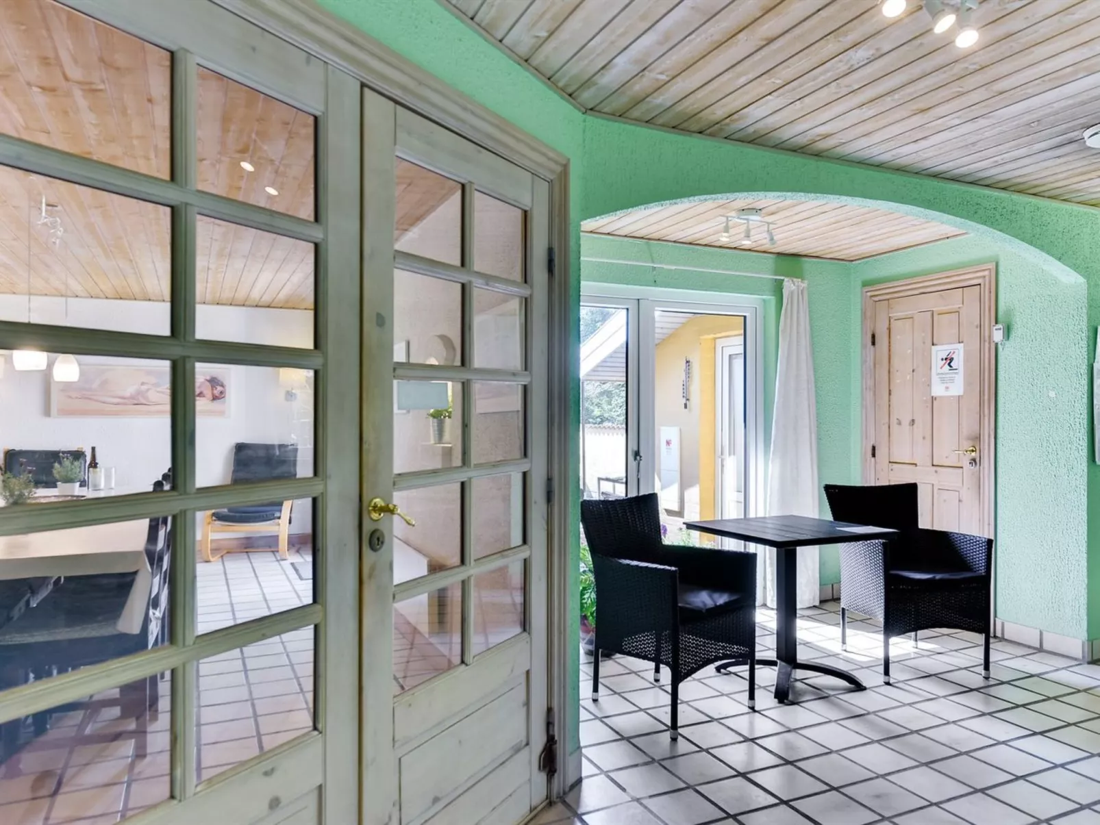 "Billing" - 11km from the sea-Drinnen