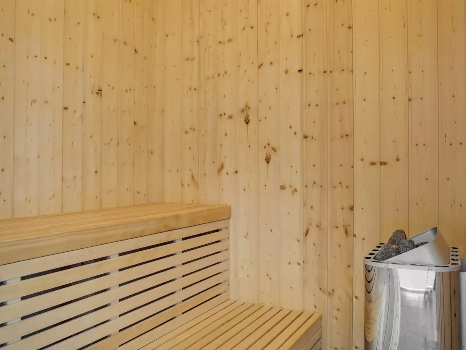 "Minna" - 975m from the sea-Dedans