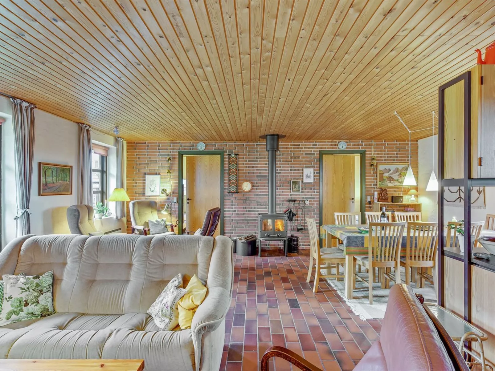 "Thermet" - 900m from the sea-Inside