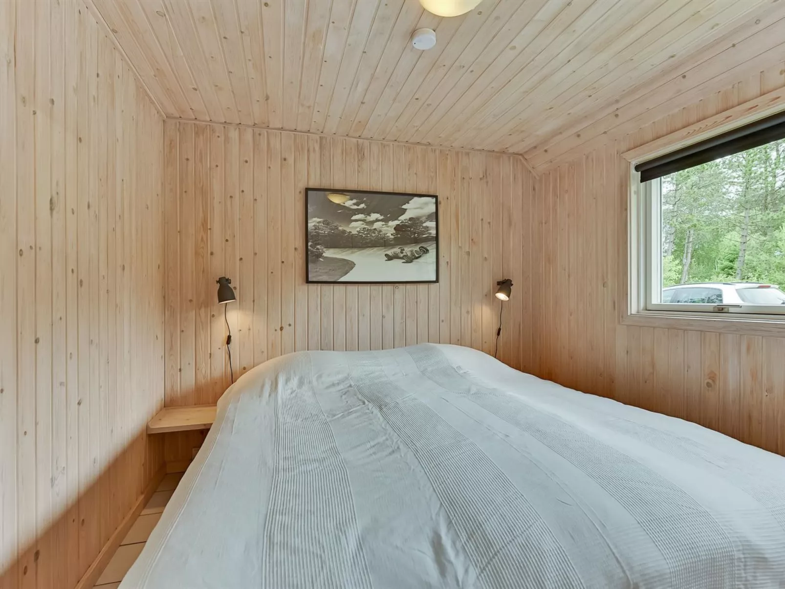 "Ellanor" - 1km from the sea-Inside