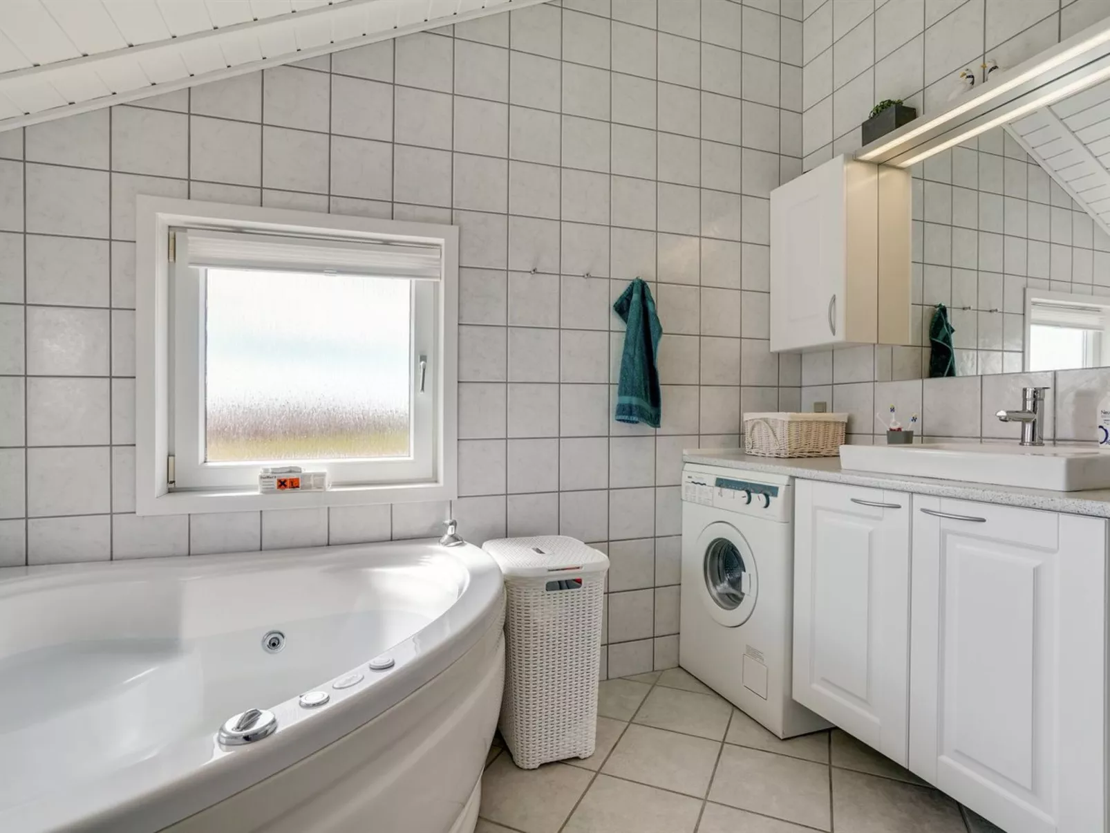 "Freek" - 400m from the sea-Inside