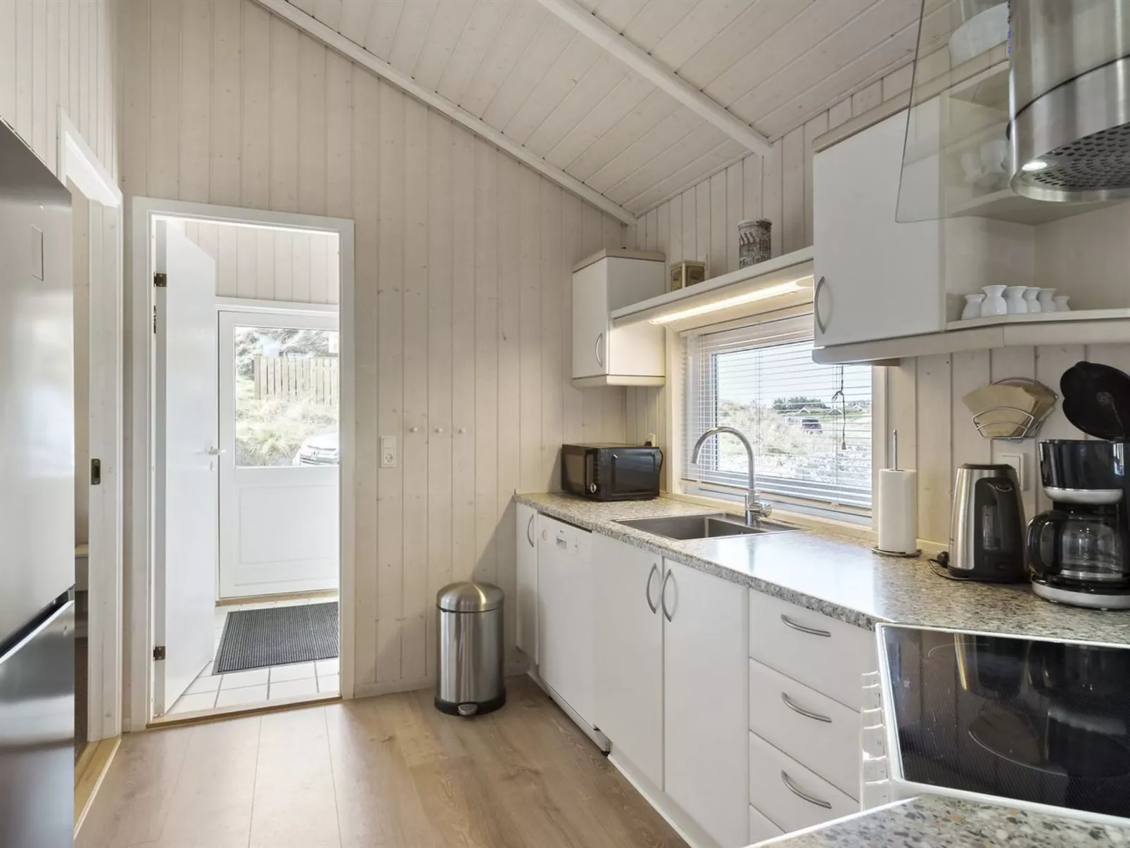 "Solvejg" - 150m from the sea-Inside