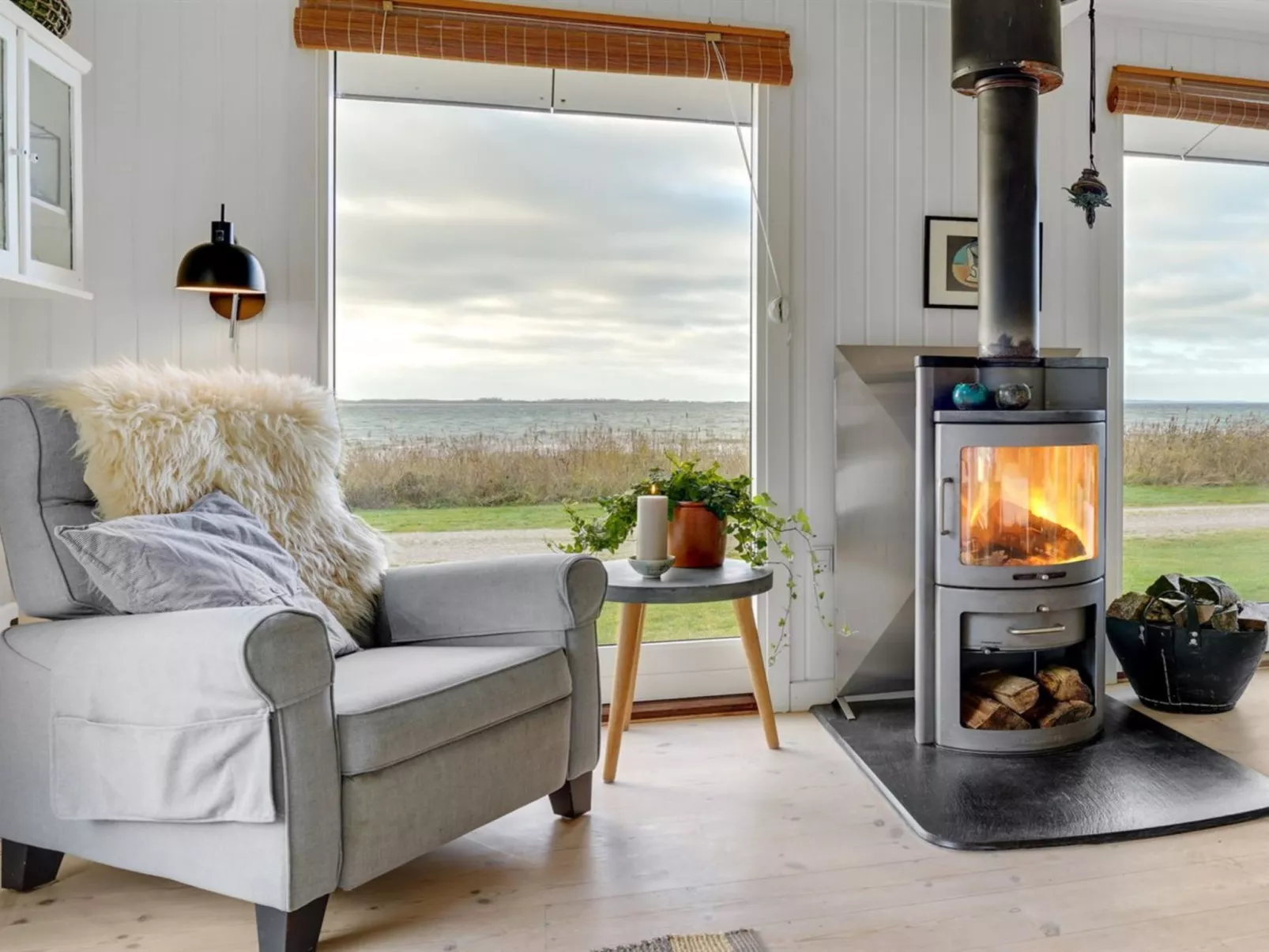 "Akseline" - 20m from the sea-Inside