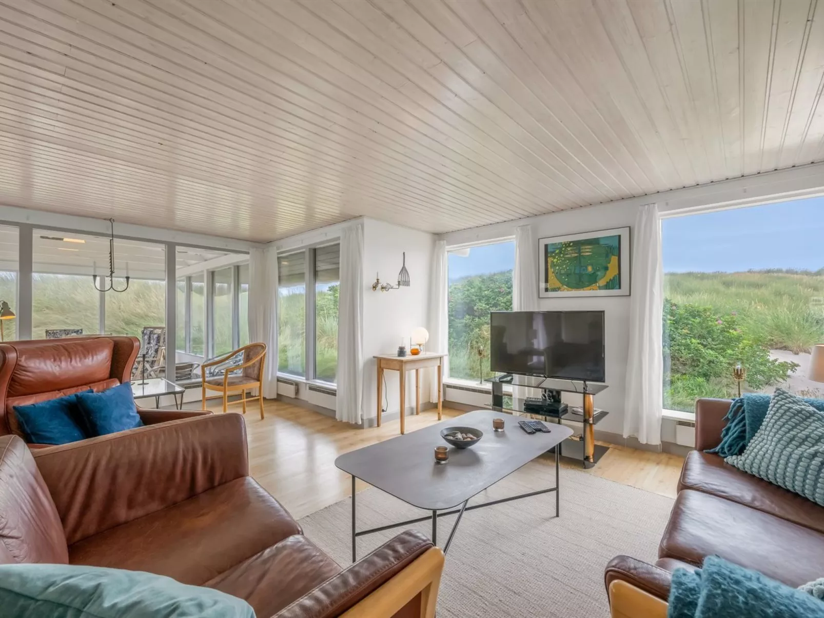 "Nicolaus" -  from the sea-Dedans