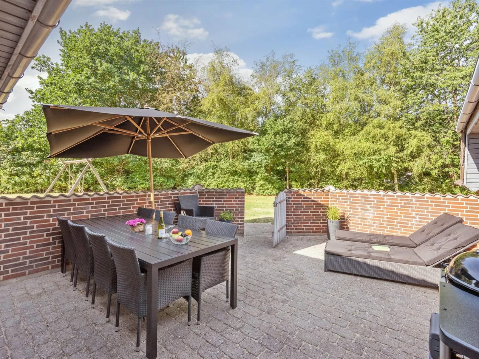 "Friederk" - 12km from the sea-Outside