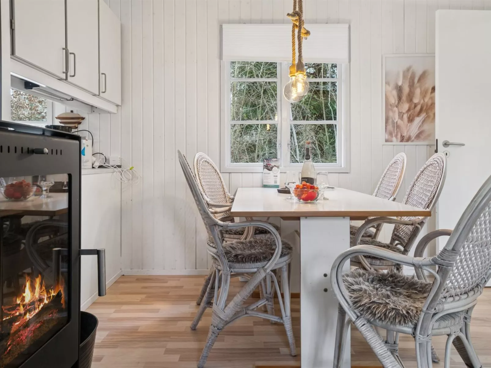 "Blakke" - 250m from the sea-Inside