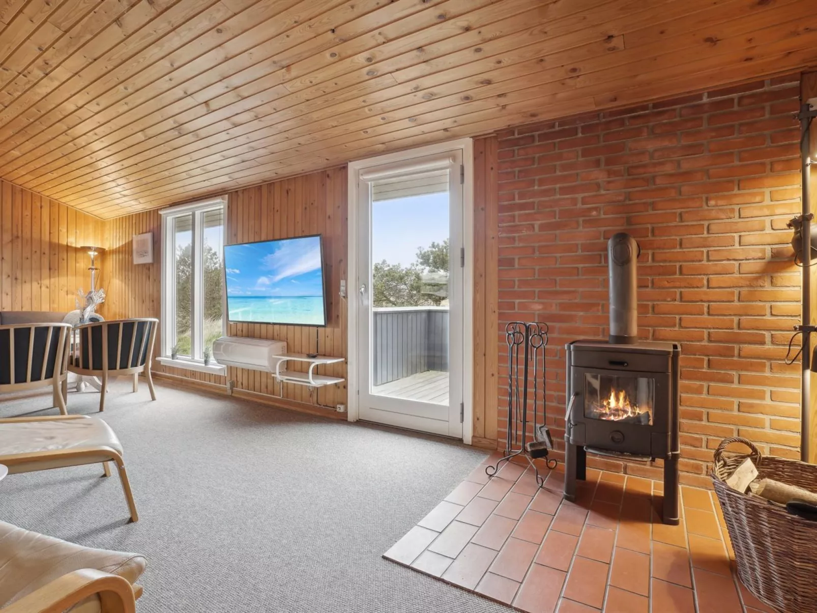 "Siri" - 400m from the sea-Dedans