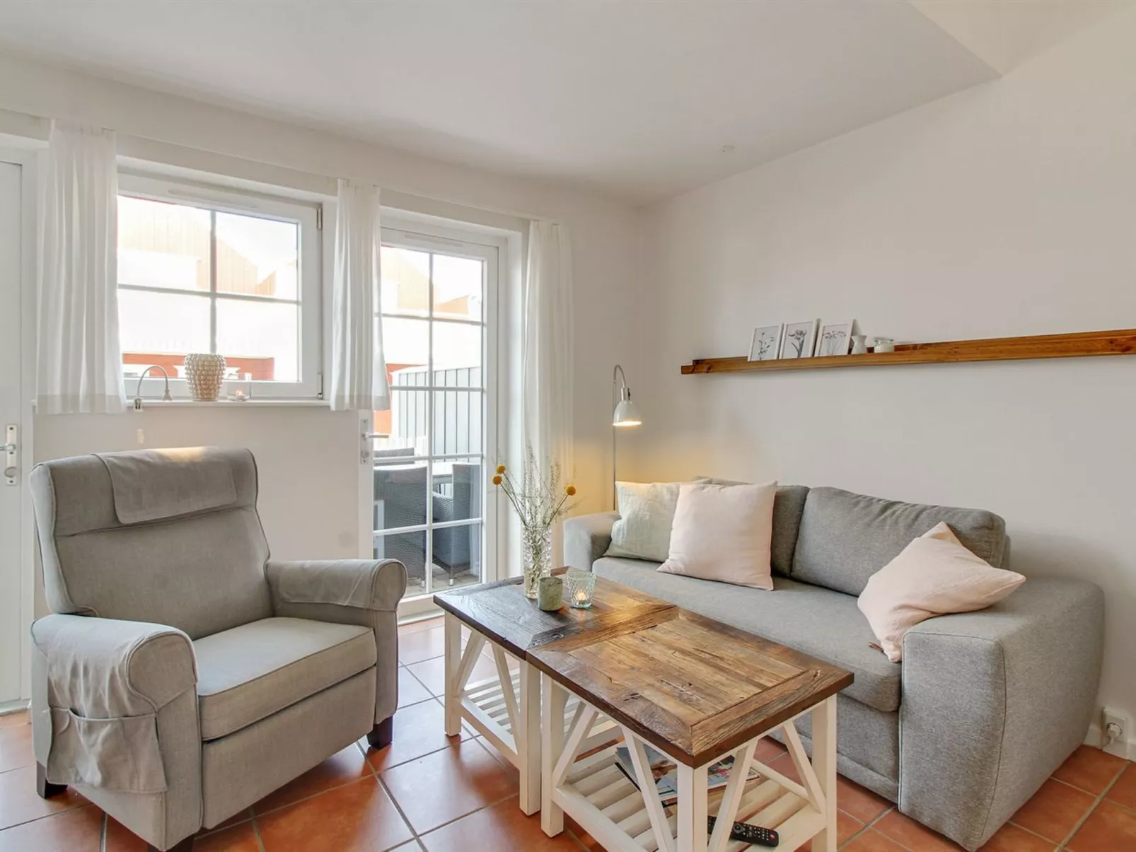 "Vinny" - 1.2km from the sea-Dedans