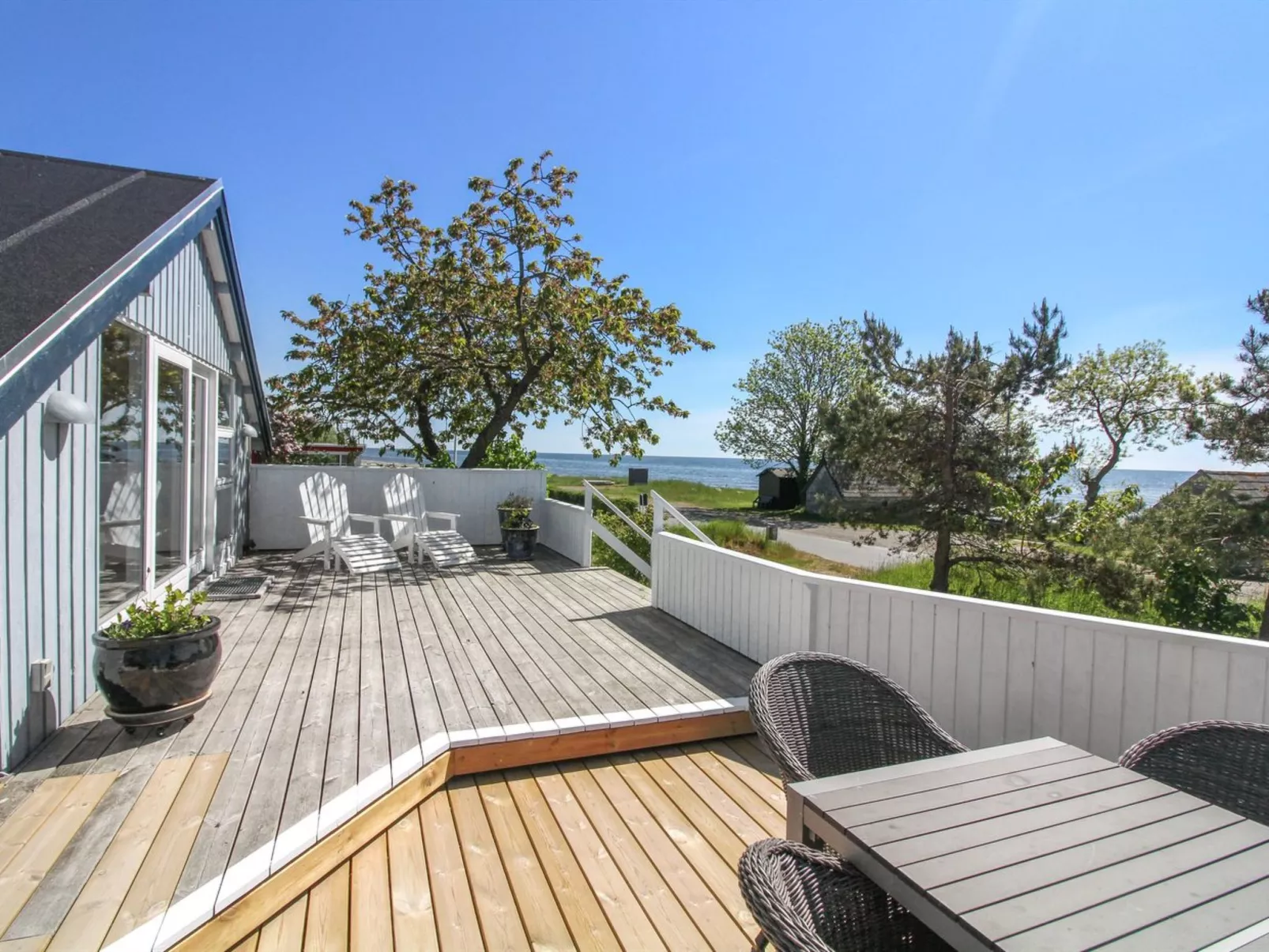 "Julietta" - 50m from the sea-Outside