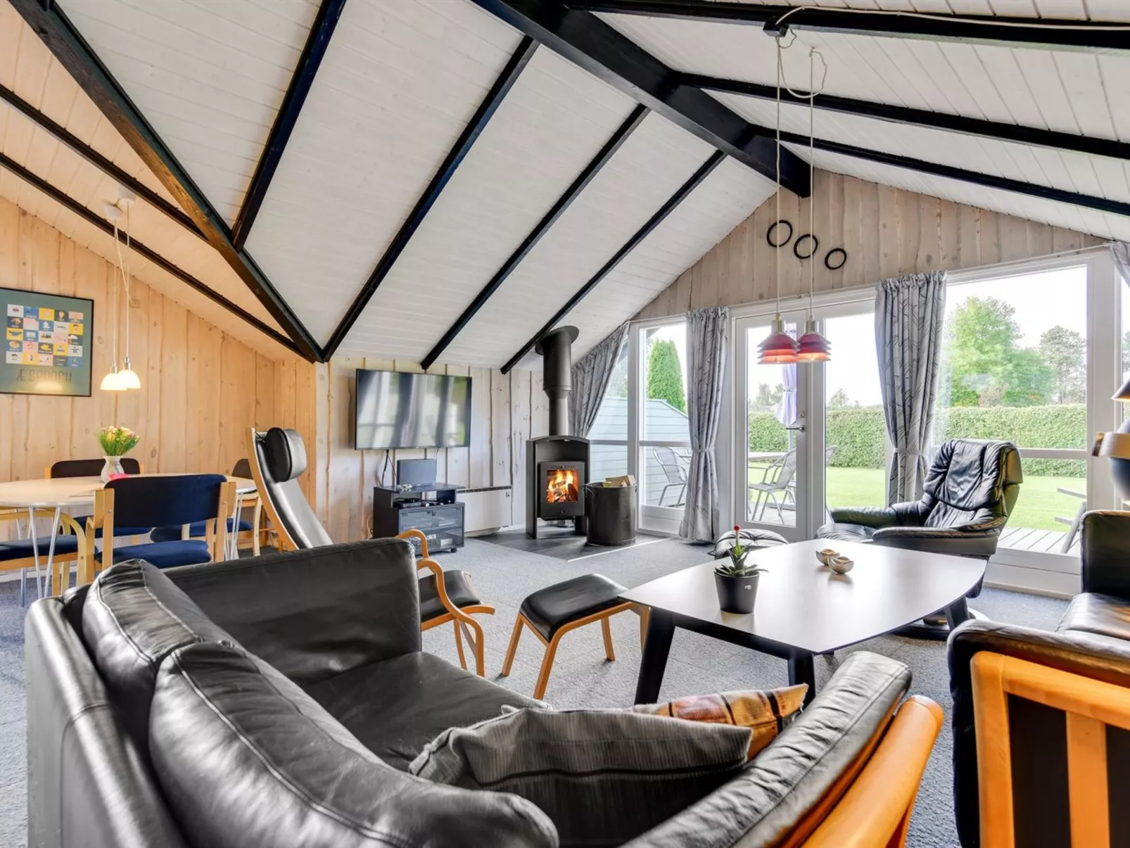 "Joona" - 600m from the sea-Dedans