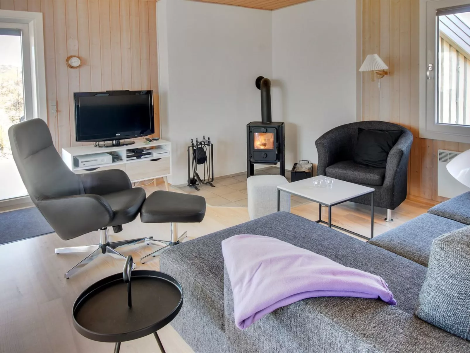 "Gundine" -  from the sea-Drinnen