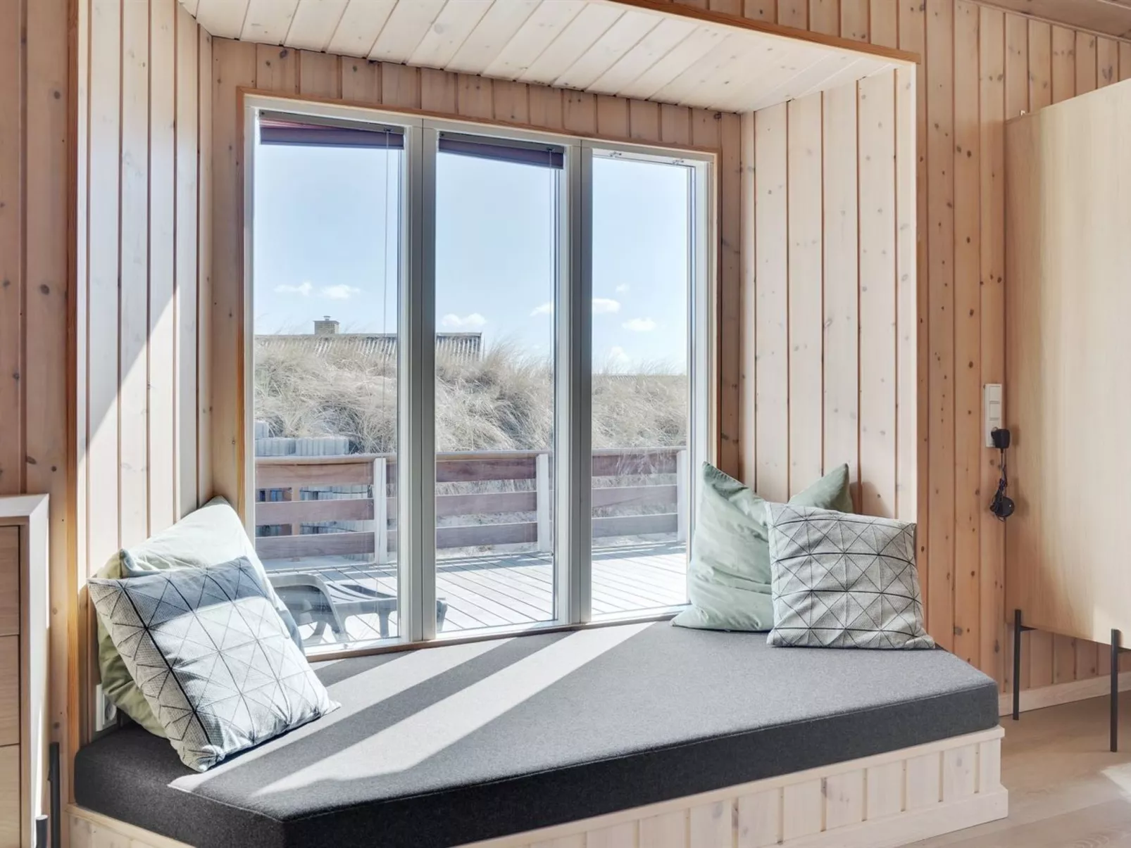 "Wilke" -  from the sea-Dedans