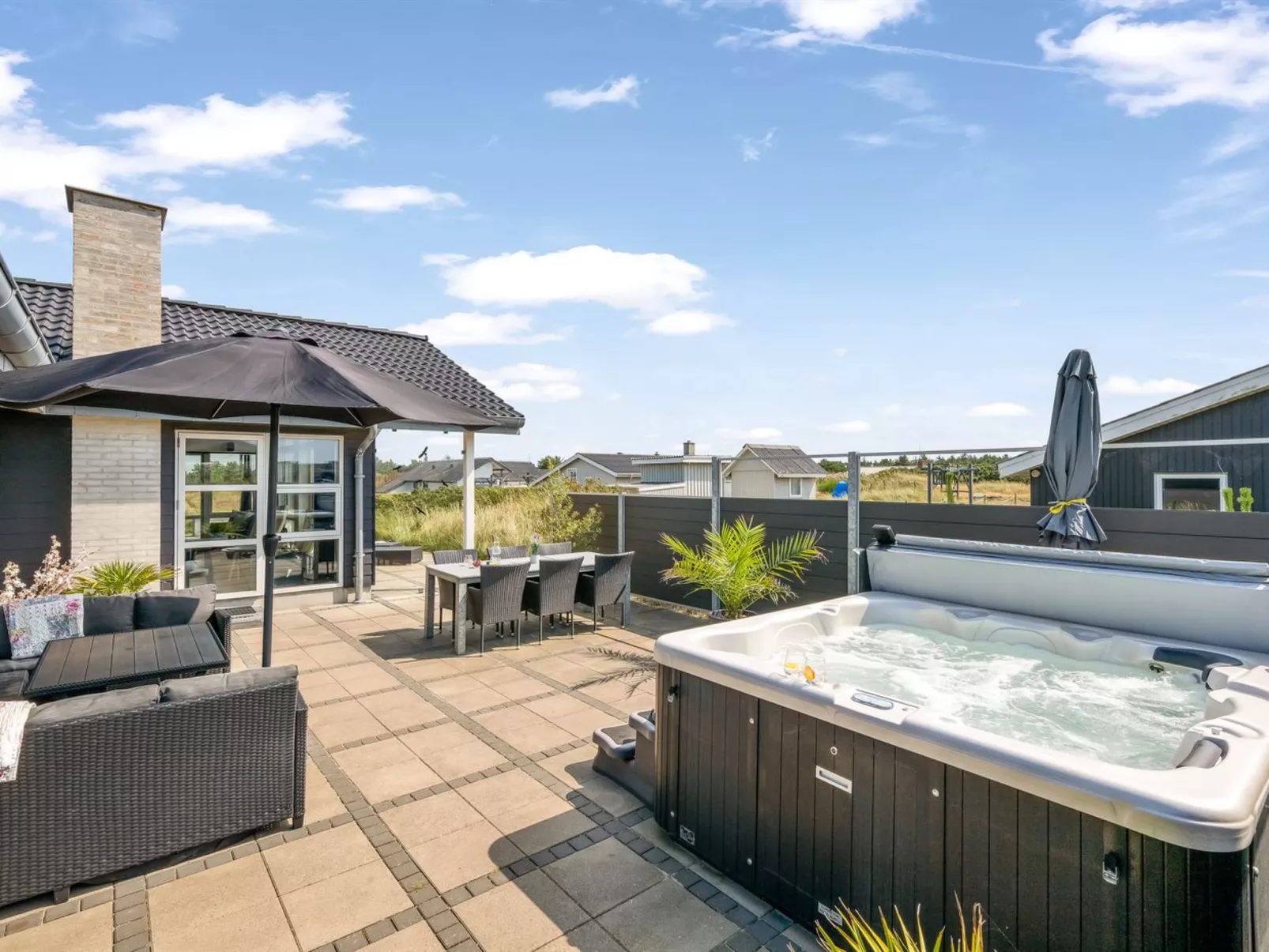 "Ennie" -  from the sea-Outside