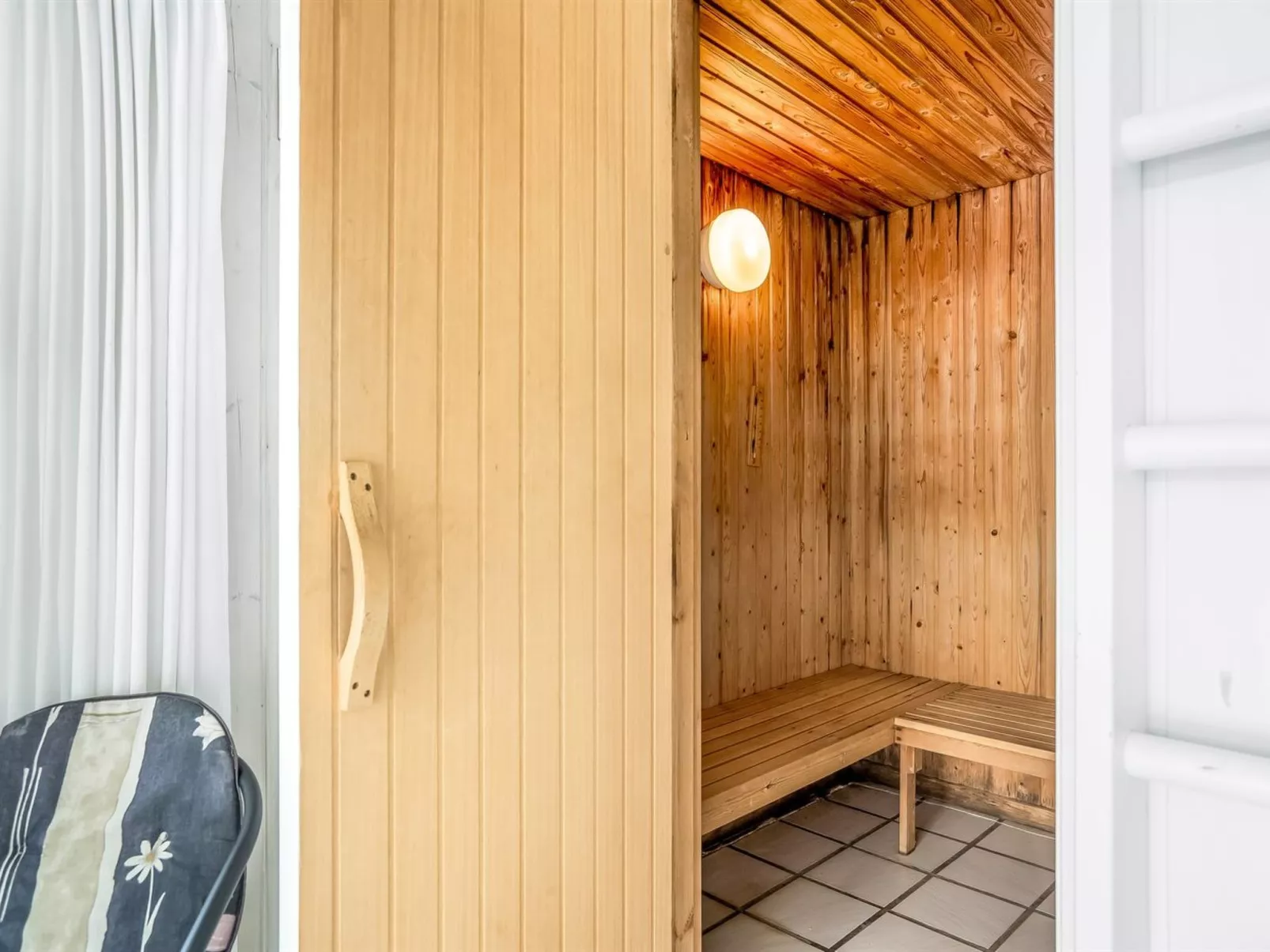 "Anne" - 100m from the sea-Dedans