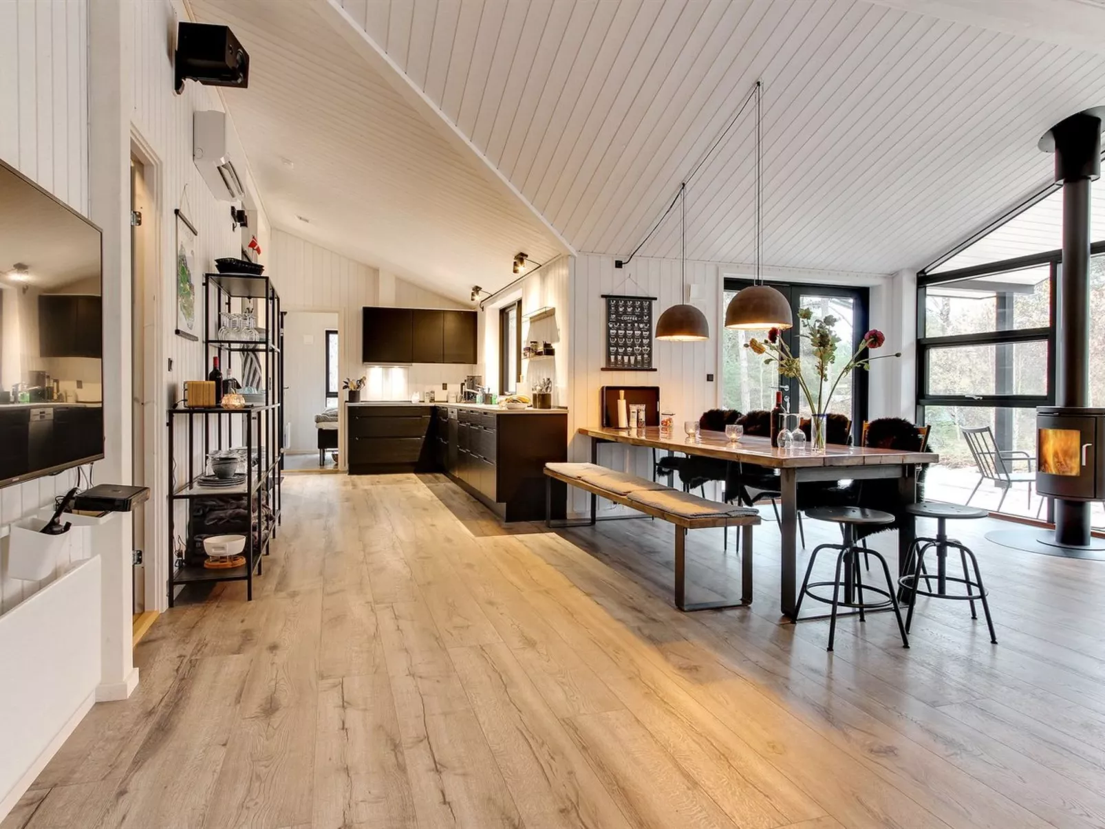 "Eliz" - 800m from the sea-Inside