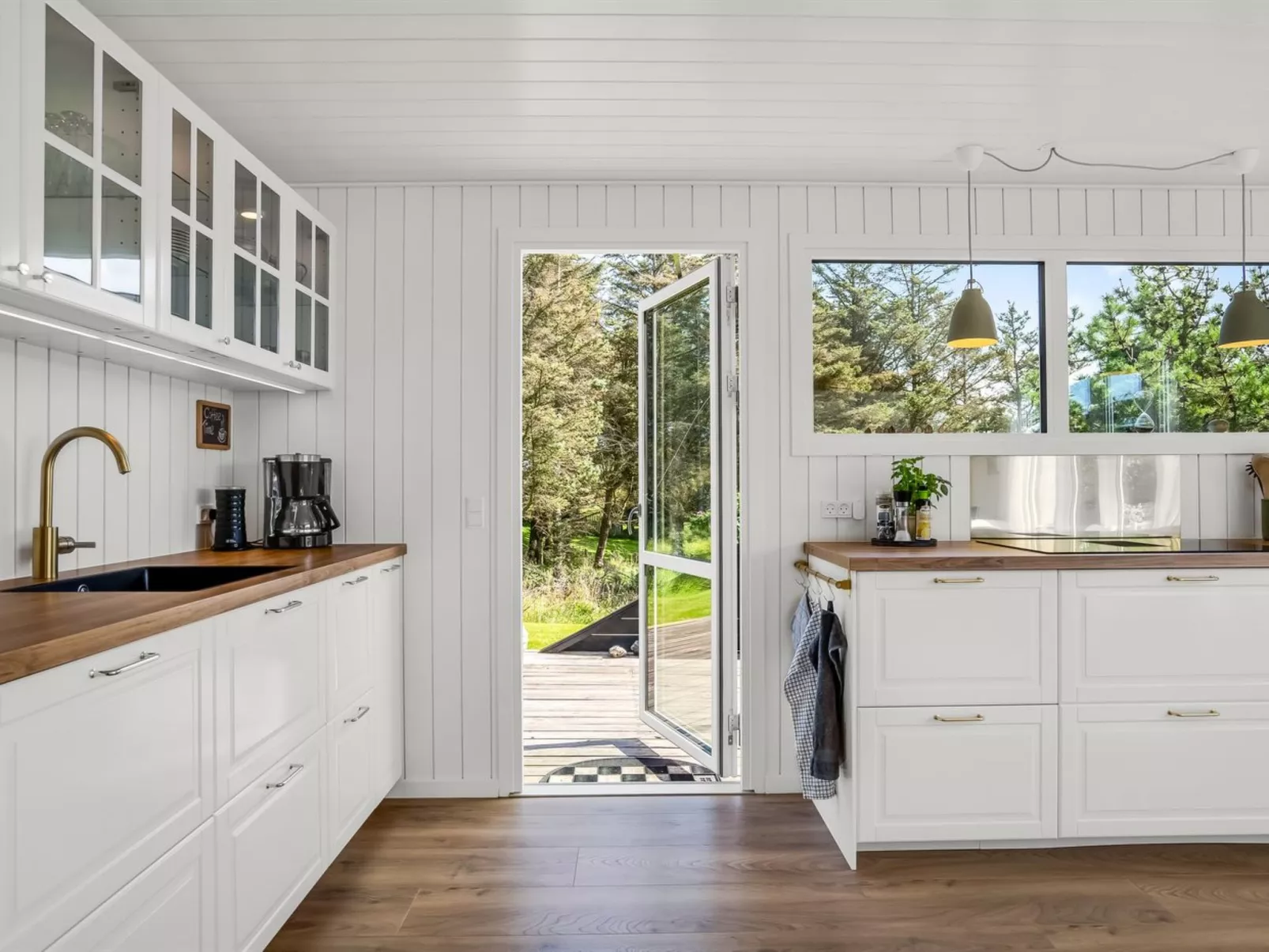 "Tuke" - 400m from the sea-Dedans